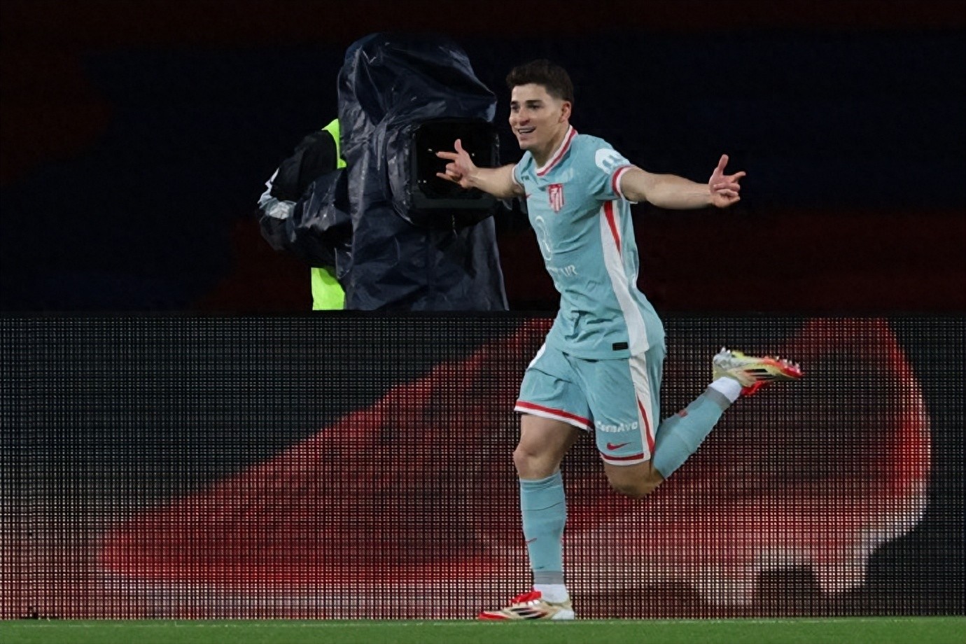 米兰体育-休斯敦火箭赛后扳平良机，志在西甲名次提升，更衣室稳定，年轻球员得到机会的简单介绍